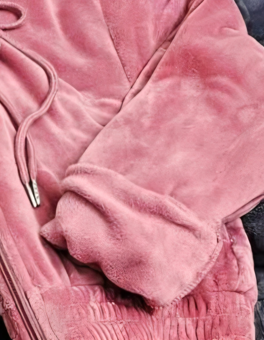 Conjunto Plush de 2 Piezas - Campera Crop y Pantalón Tiro Alto